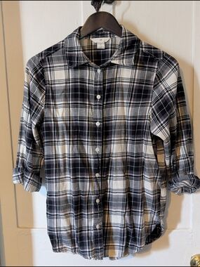 Black and White Plaid Button-Up Shirt